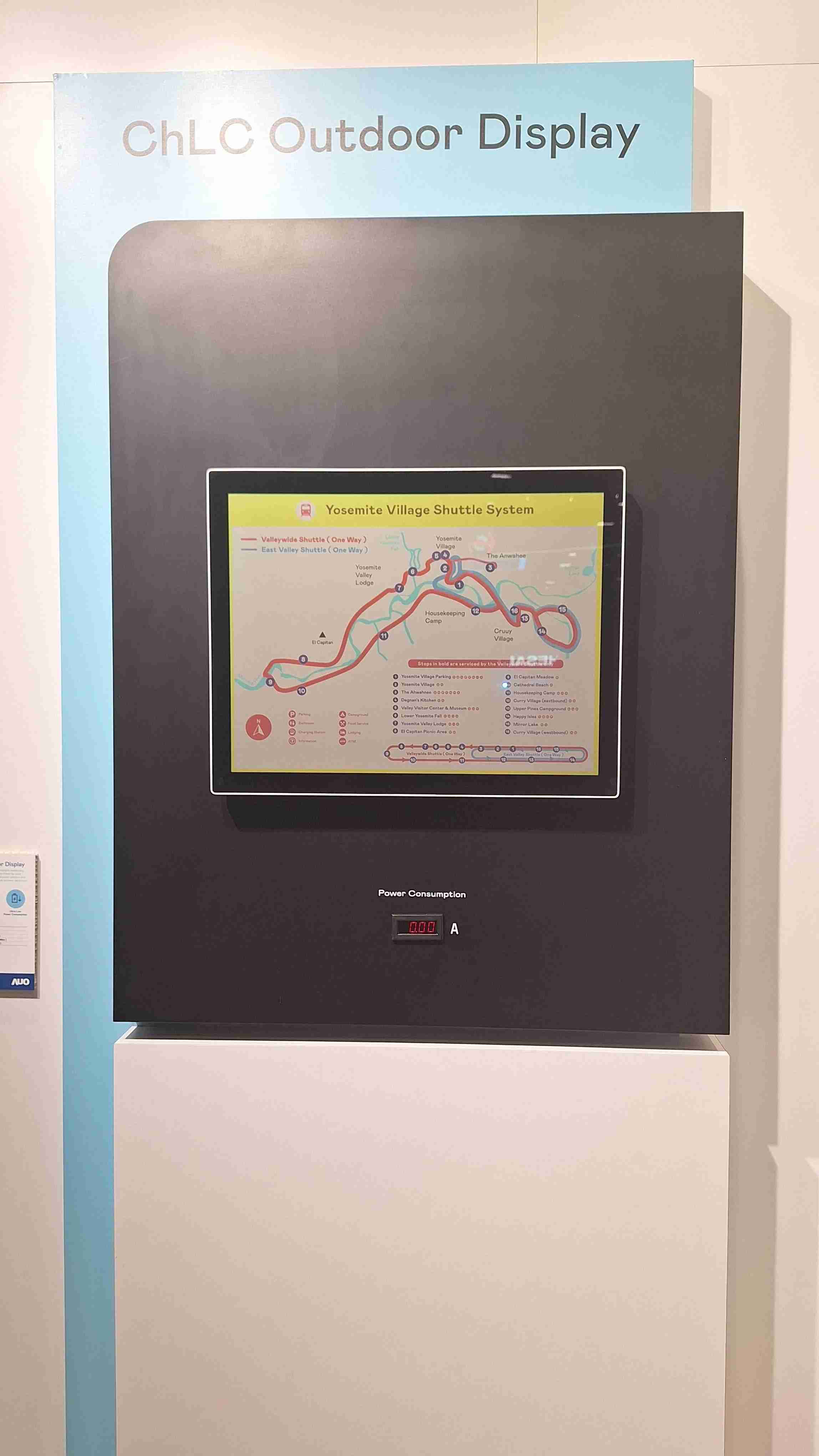 MG电玩的「胆固醇液晶超低耗能户外全彩显示器」不只环保省电，，，且符合户外严苛使用环境，，，拥有在摄氏-30度至85度下的宽温使用优势，，，并且强光愈强愈能呈现绝佳的色彩饱和度及显示效果，，易于安装的特性将成为户外电子看板的新首选。。。。