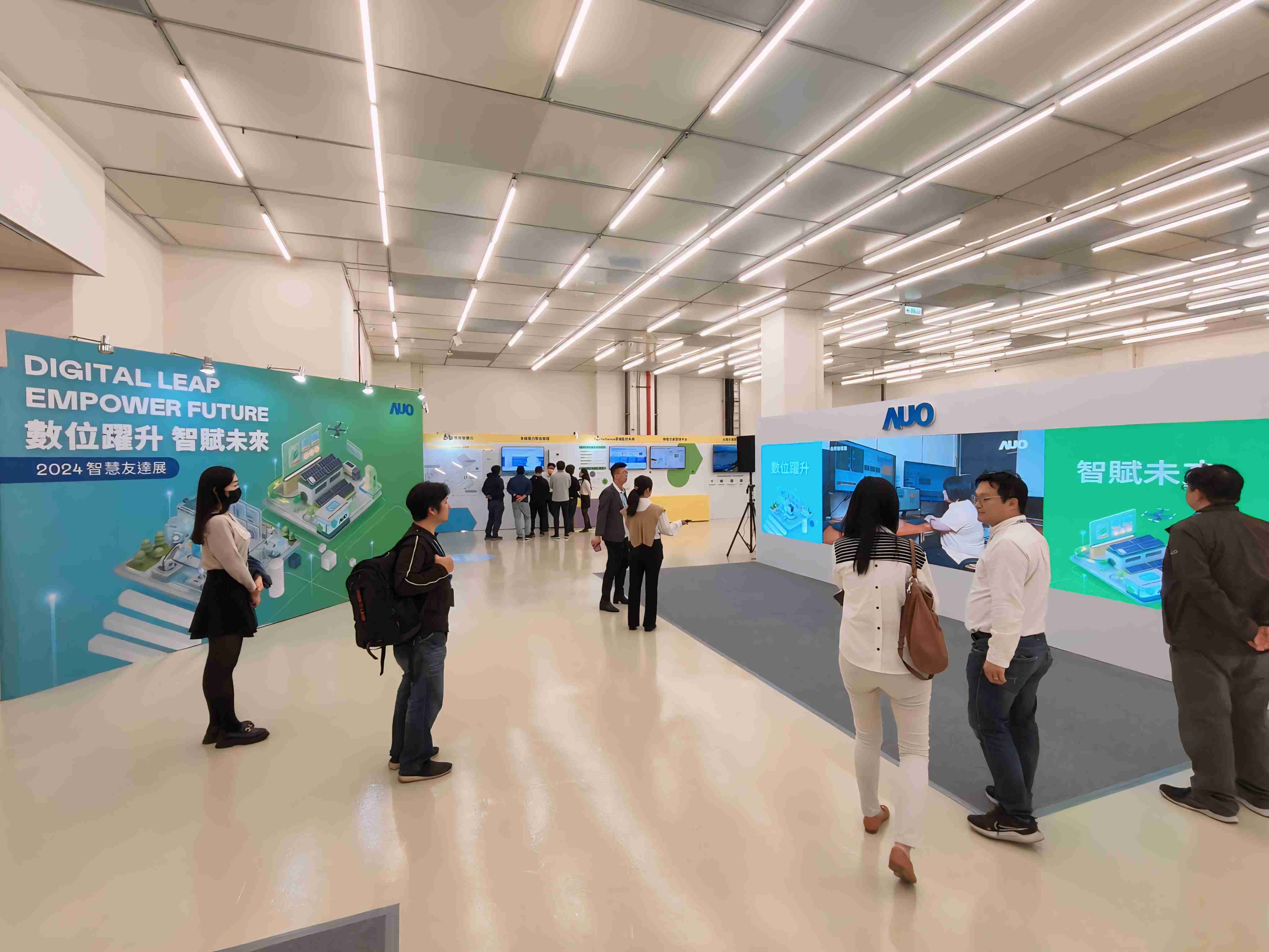 2024智能MG电玩展邀集生态圈伙伴共同参展，，，，从数字应用、、、、净零减碳到能源发展，，创造全方位永续商机，，携手生态圈伙伴迈向永续未来